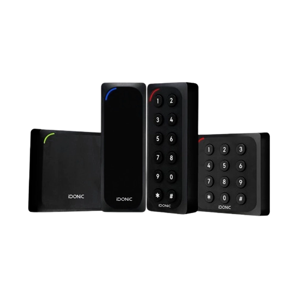 Quatro modelos dos leitores de cartão IDONIC AEON Série L1300, dois com teclado numérico